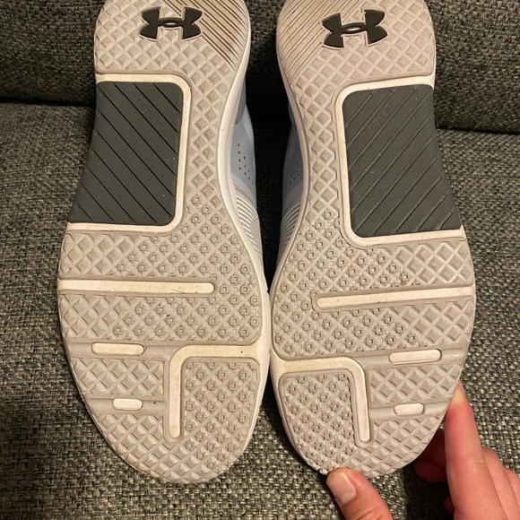 Under armor HOVA RISE shoes - Picture 4 of 6